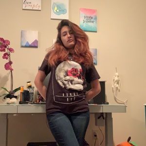 👚Legends Never Die Short Sleeve T-Shirt👚